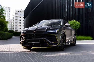 Внедорожник / Кроссовер Lamborghini Urus 2020 в 