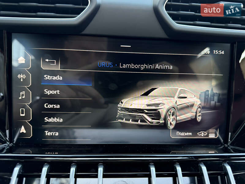 Внедорожник / Кроссовер Lamborghini Urus 2020 в Киеве