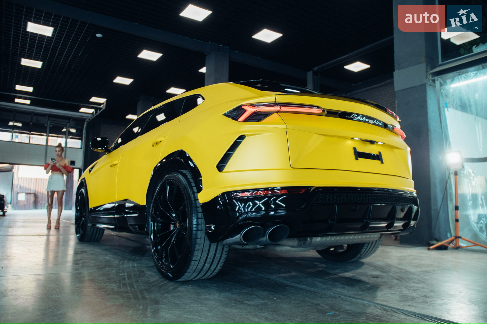2021 Lamborghini Urus Concept - мініатюра 3