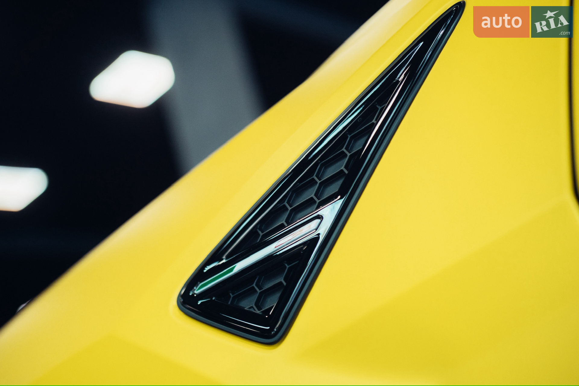 2021 Lamborghini Urus Concept - мініатюра 11