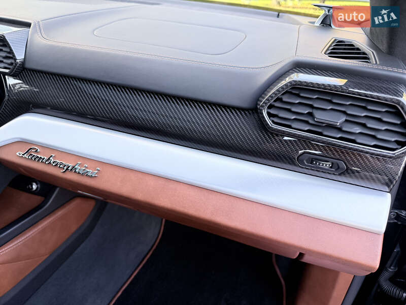 Внедорожник / Кроссовер Lamborghini Urus 2020 в Одессе фото 12 Внедорожник / Кроссовер Lamborghini Urus 2020 в Одессе