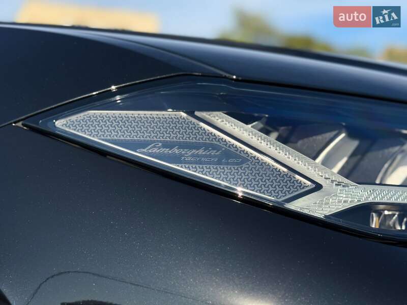 Внедорожник / Кроссовер Lamborghini Urus 2024 в Одессе