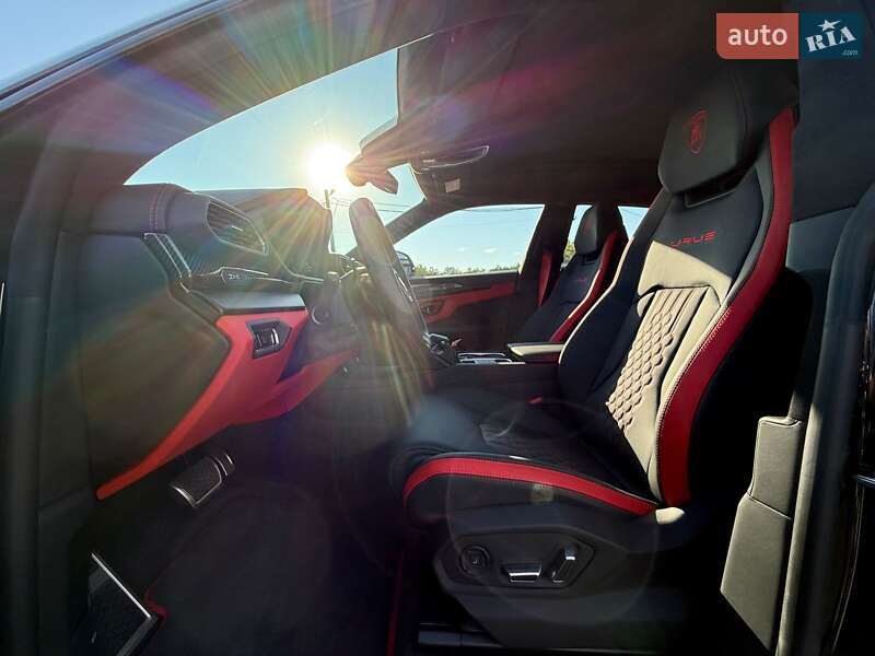 Внедорожник / Кроссовер Lamborghini Urus 2024 в Одессе