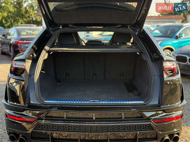 Внедорожник / Кроссовер Lamborghini Urus 2024 в Одессе