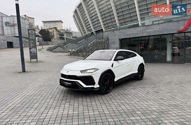 Внедорожник / Кроссовер Lamborghini Urus 2020 в Киеве