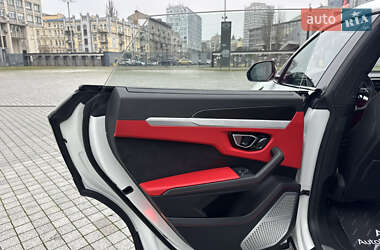 Внедорожник / Кроссовер Lamborghini Urus 2020 в Киеве