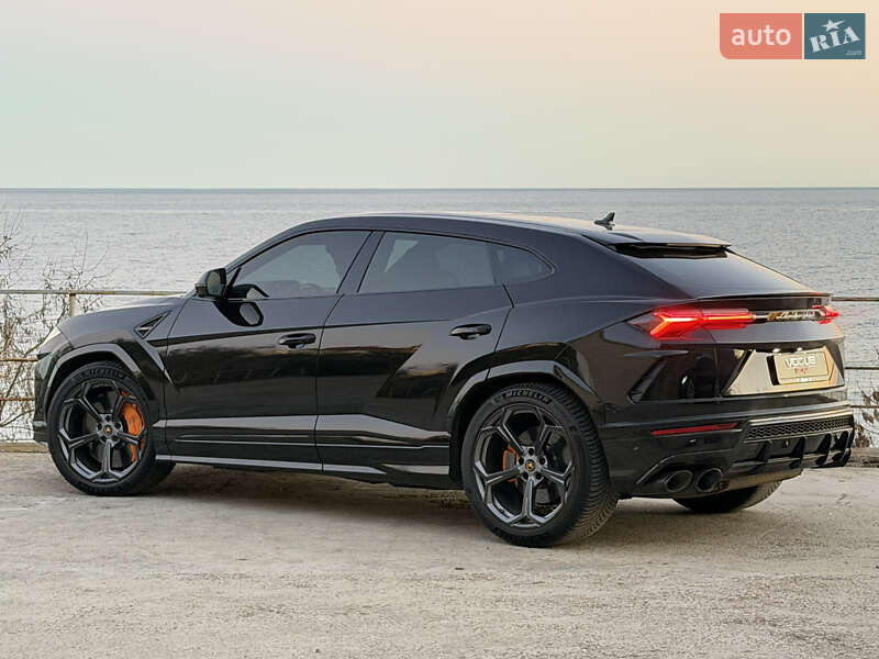 Позашляховик / Кросовер Lamborghini Urus 2020 в Одесі