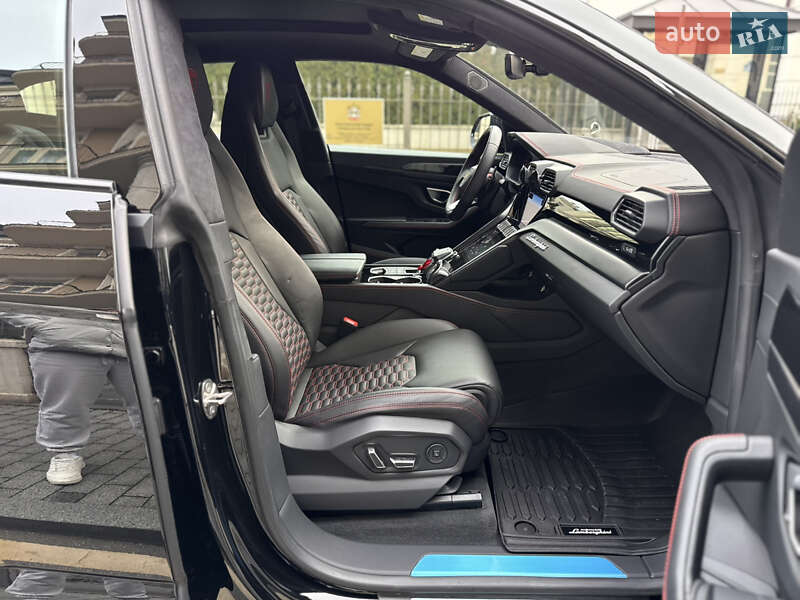 Позашляховик / Кросовер Lamborghini Urus 2022 в Києві