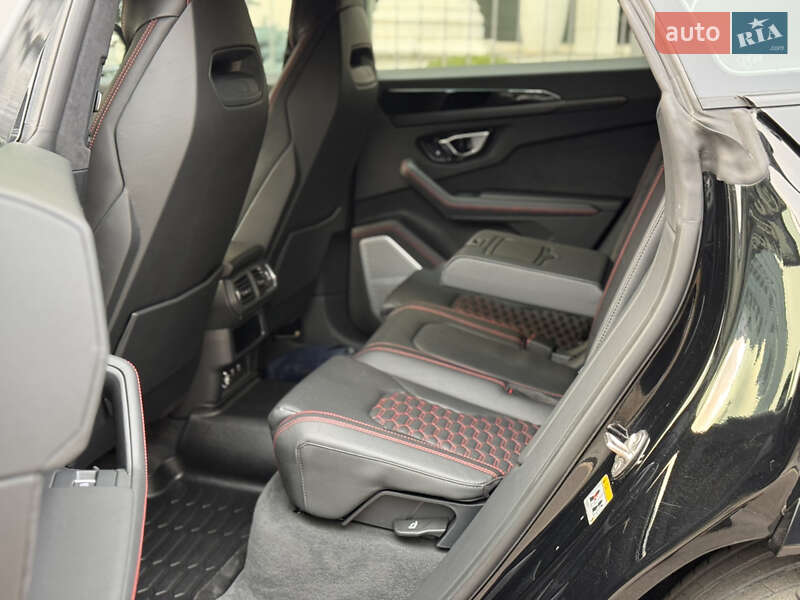 Позашляховик / Кросовер Lamborghini Urus 2022 в Києві