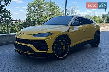 Внедорожник / Кроссовер Lamborghini Urus 2019 в Киеве