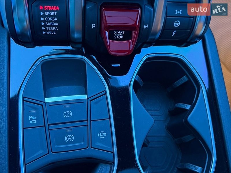 Внедорожник / Кроссовер Lamborghini Urus 2019 в Киеве