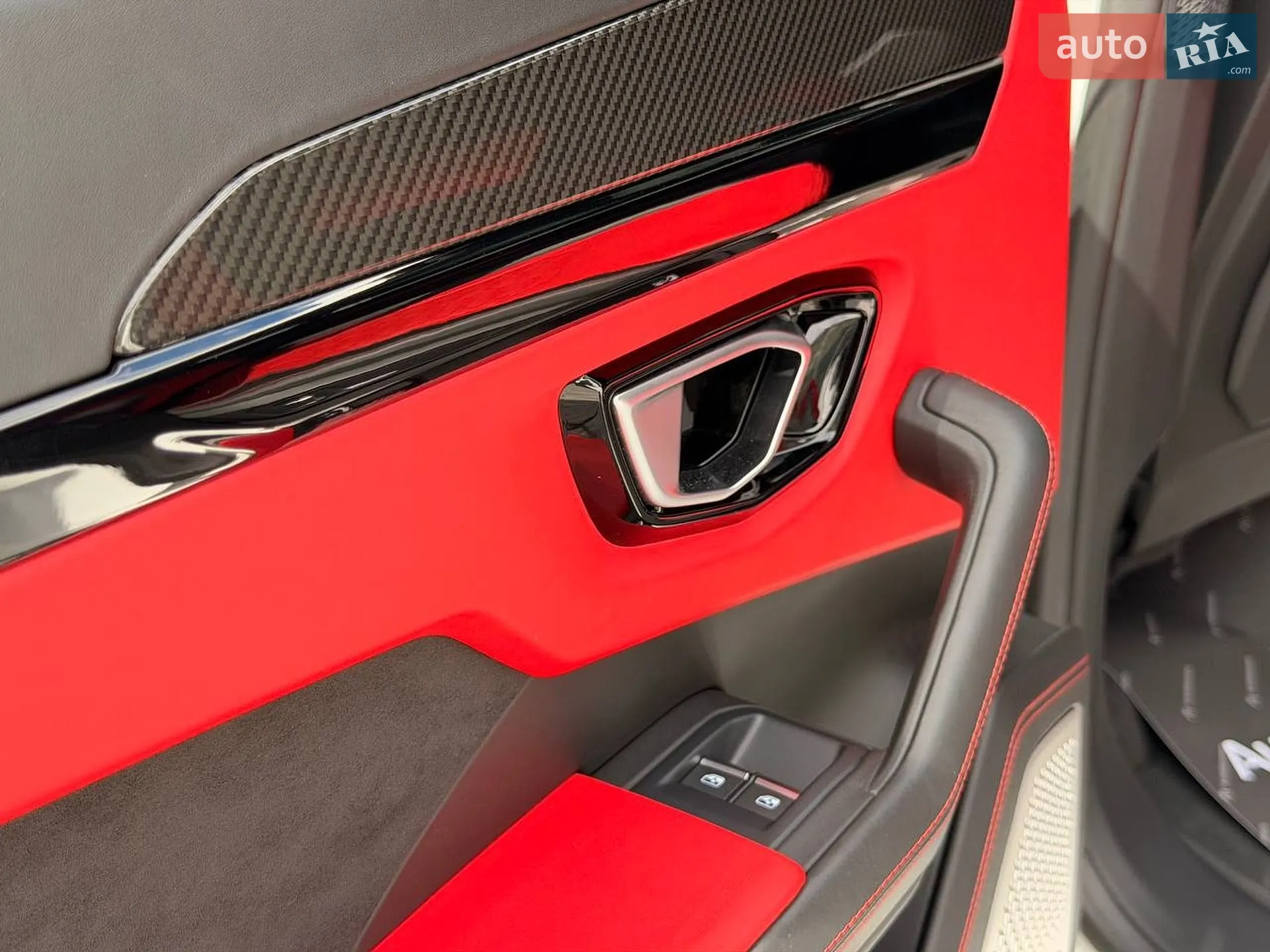 2020 Lamborghini Urus Concept - мініатюра 30
