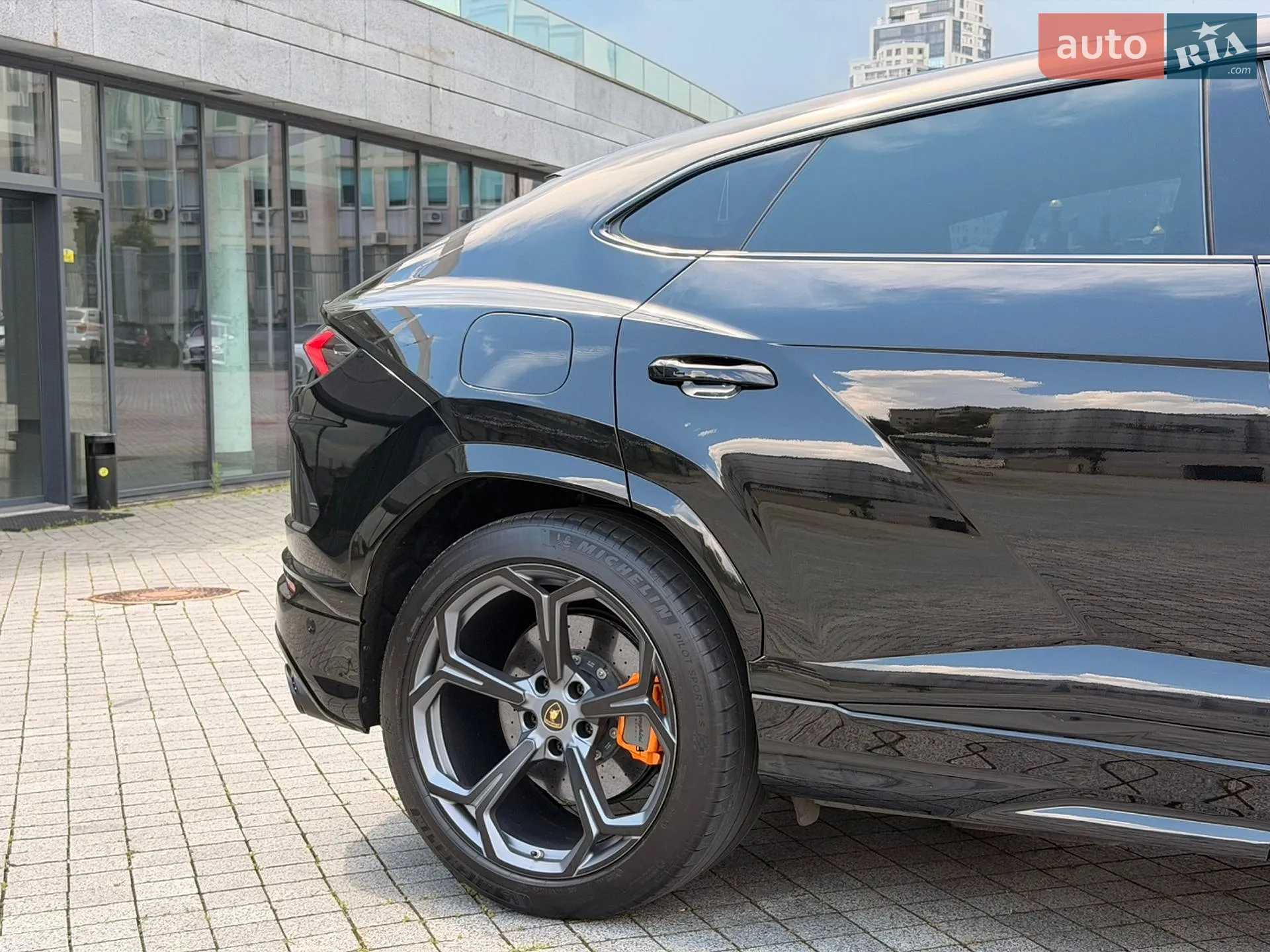 2020 Lamborghini Urus Concept - мініатюра 12