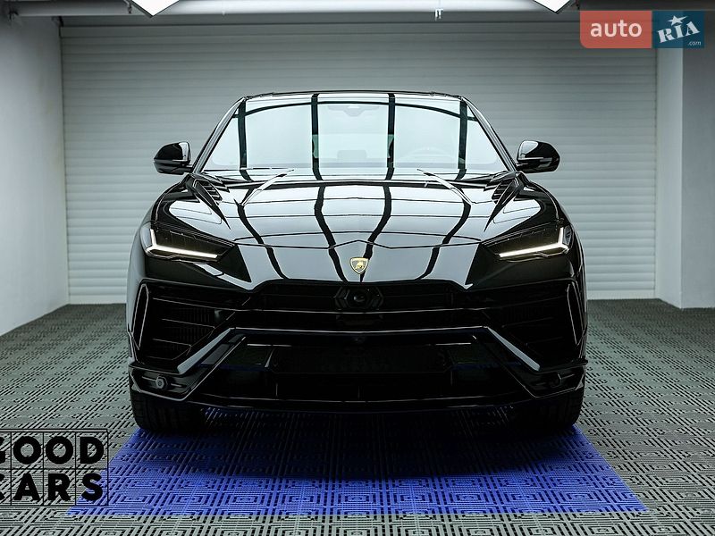 Lamborghini Urus 2024