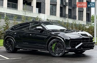 Позашляховик / Кросовер Lamborghini Urus 2026 в Києві