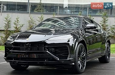 Позашляховик / Кросовер Lamborghini Urus 2026 в Києві