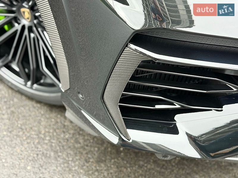 Позашляховик / Кросовер Lamborghini Urus 2026 в Києві