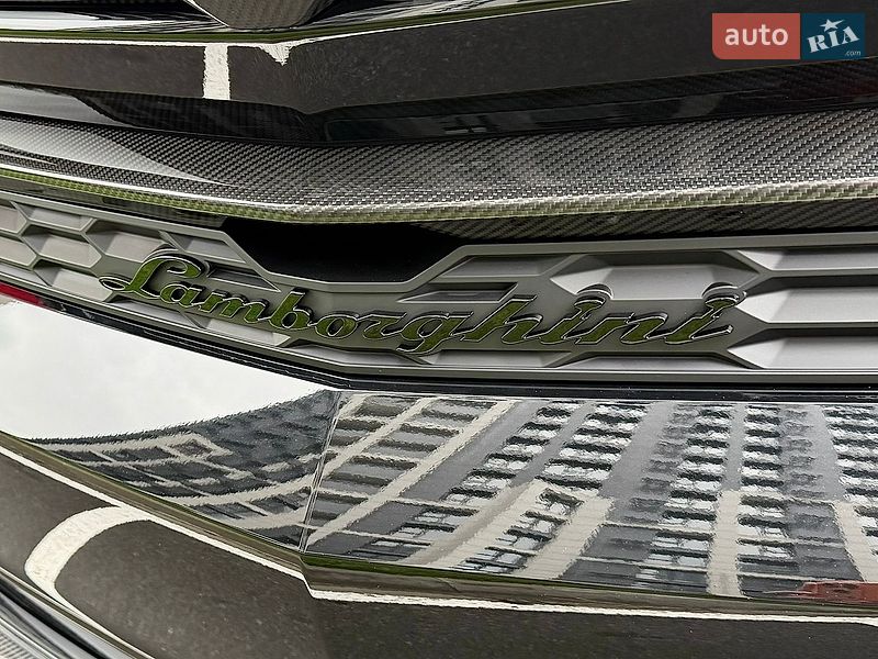Позашляховик / Кросовер Lamborghini Urus 2026 в Києві