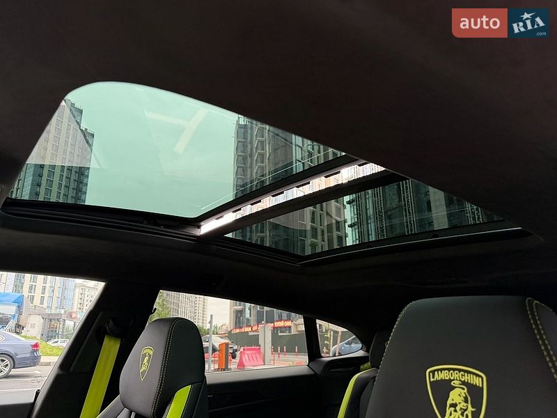 Позашляховик / Кросовер Lamborghini Urus 2026 в Києві