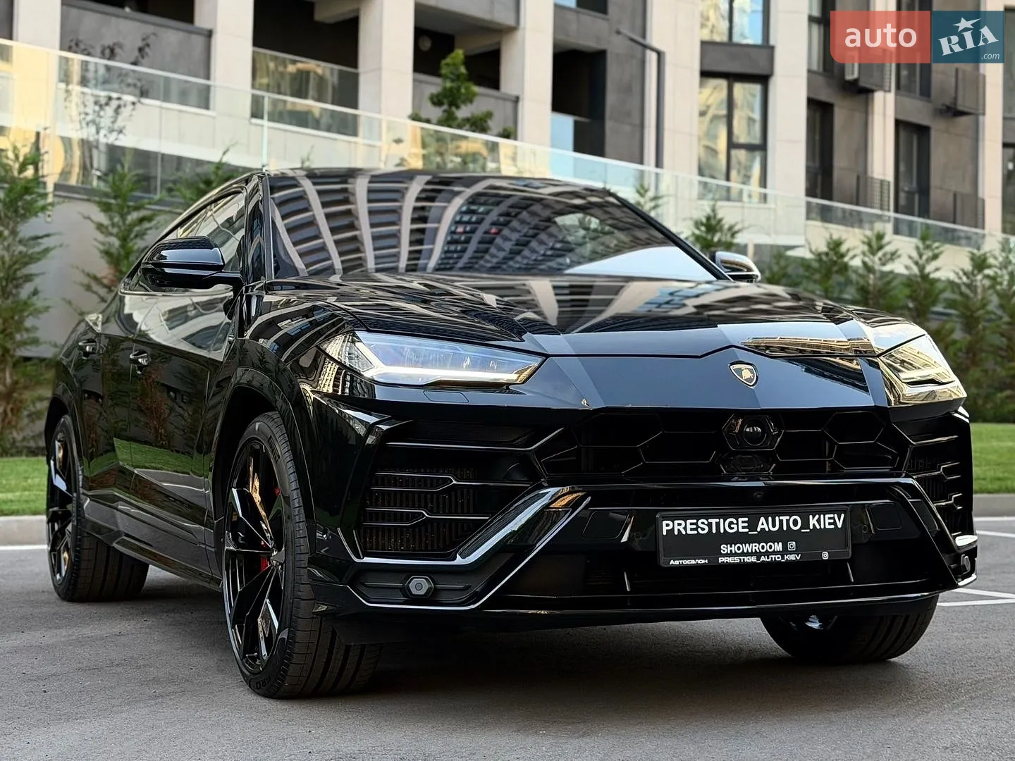 2020 Lamborghini Urus Concept - мініатюра 12