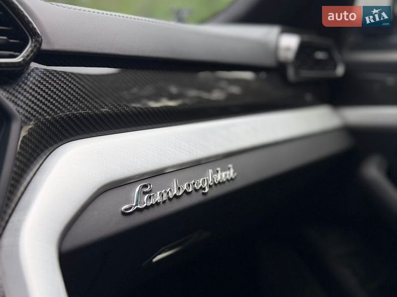Позашляховик / Кросовер Lamborghini Urus 2019 в Львові