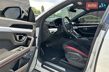Позашляховик / Кросовер Lamborghini Urus 2019 в Києві