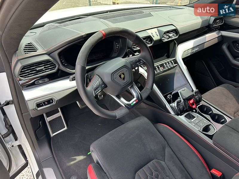 Позашляховик / Кросовер Lamborghini Urus 2019 в Києві