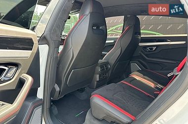 Позашляховик / Кросовер Lamborghini Urus 2019 в Києві