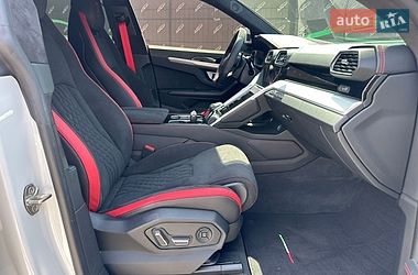 Позашляховик / Кросовер Lamborghini Urus 2019 в Києві
