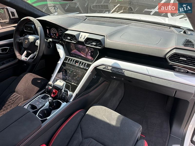 Позашляховик / Кросовер Lamborghini Urus 2019 в Києві