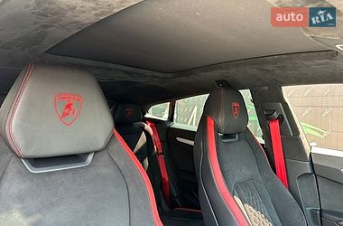 Позашляховик / Кросовер Lamborghini Urus 2019 в Києві