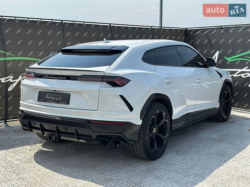 Позашляховик / Кросовер Lamborghini Urus 2019 в Києві