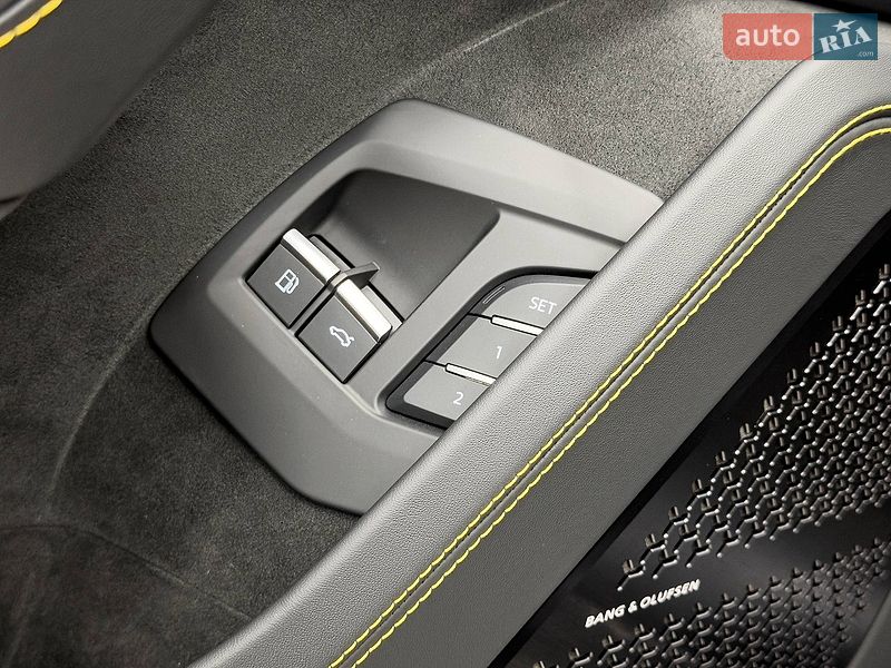 Внедорожник / Кроссовер Lamborghini Urus 2025 в Киеве