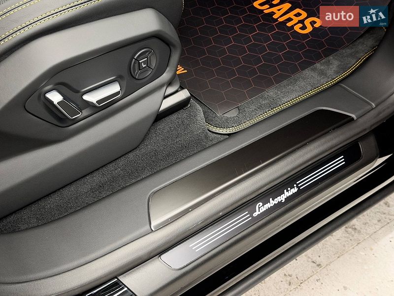 Внедорожник / Кроссовер Lamborghini Urus 2025 в Киеве