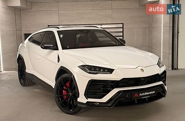 Позашляховик / Кросовер Lamborghini Urus 2020 в Києві