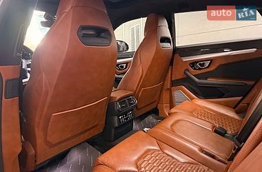 Позашляховик / Кросовер Lamborghini Urus 2020 в Києві фото 22 Позашляховик / Кросовер Lamborghini Urus 2020 в Києві