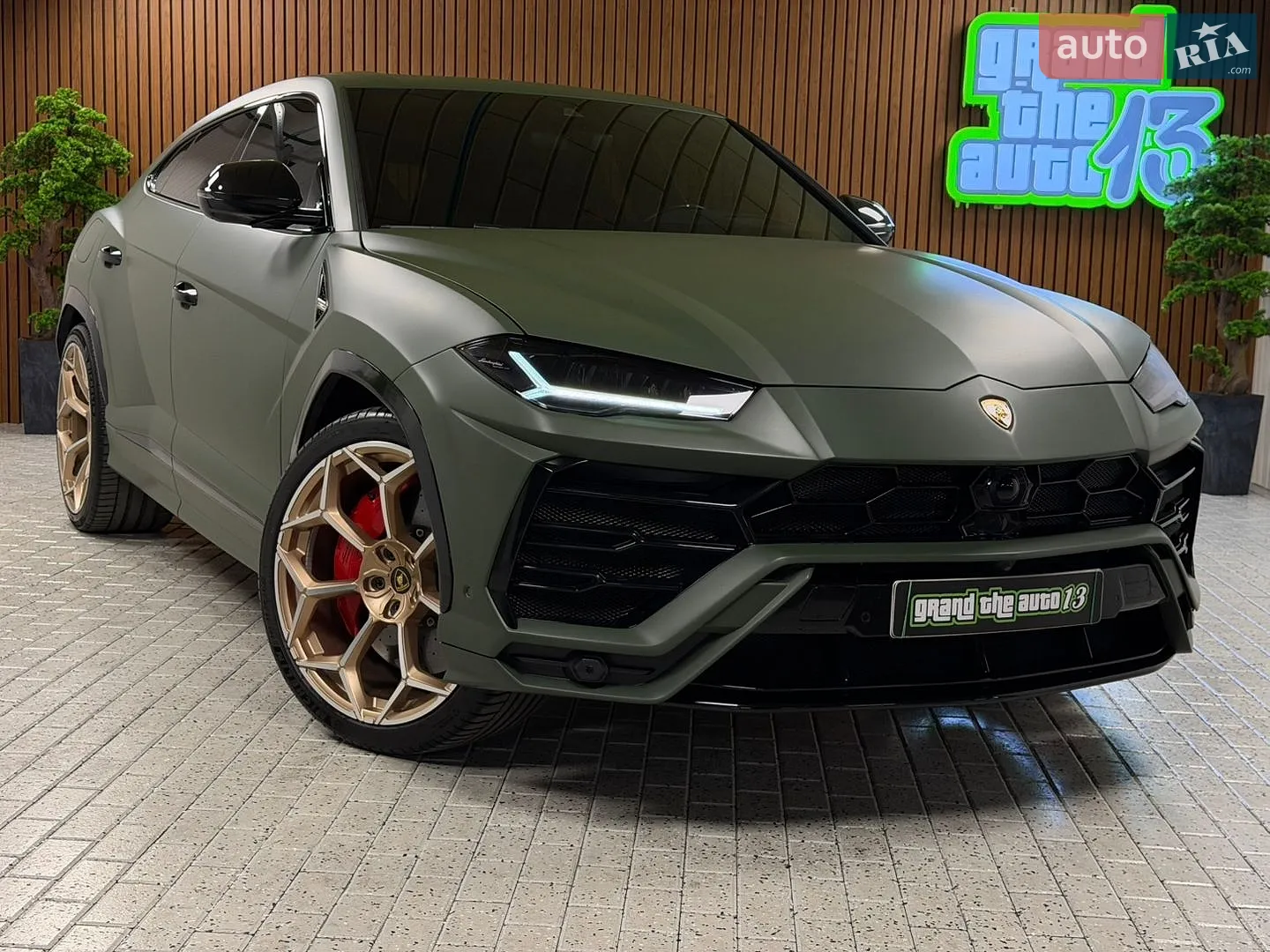 2020 Lamborghini Urus Concept - мініатюра 3