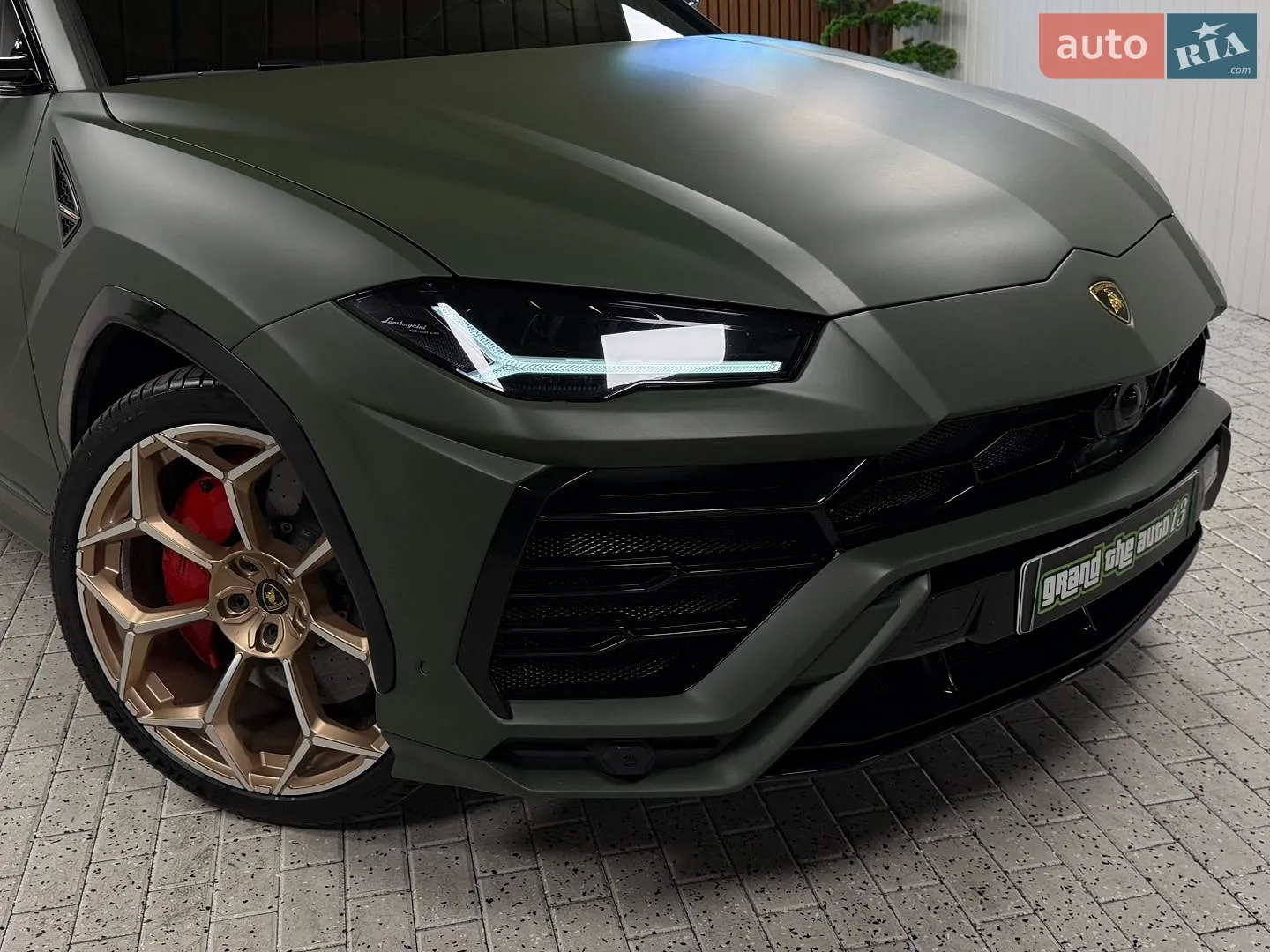2020 Lamborghini Urus Concept - мініатюра 16