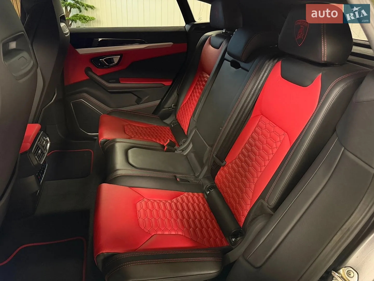 2020 Lamborghini Urus Concept - мініатюра 46
