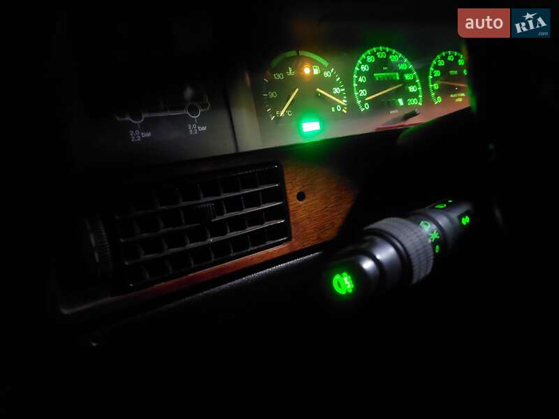 Седан Lancia Dedra 1992 в Любашевке