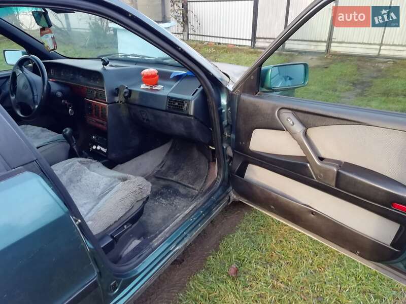 Хетчбек Lancia Dedra 1996 в Івано-Франківську