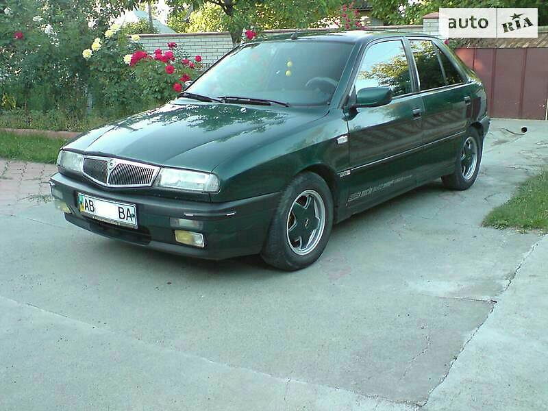 Lancia Delta 1996 года