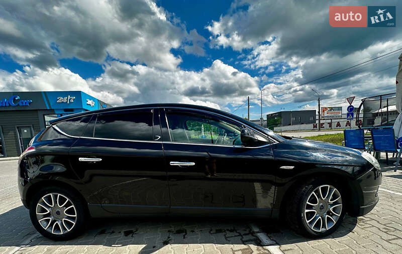 Хэтчбек Lancia Delta 2009 в Житомире