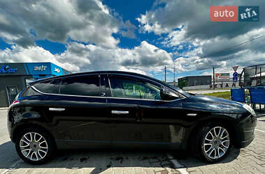 Хэтчбек Lancia Delta 2009 в 