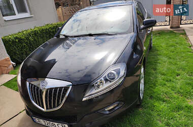 Хэтчбек Lancia Delta 2009 в Черновцах