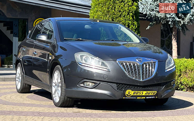 Хэтчбек Lancia Delta 2010 в 