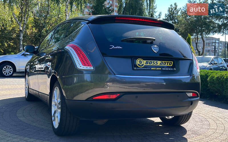 Хэтчбек Lancia Delta 2010 в Львове