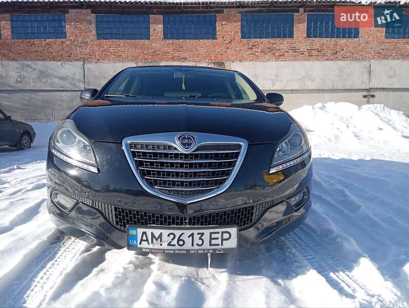 Хетчбек Lancia Delta 2014 в Олевську