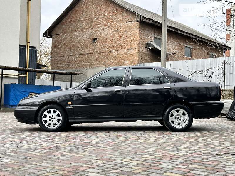 Седан Lancia Kappa 1995 в Тернополі