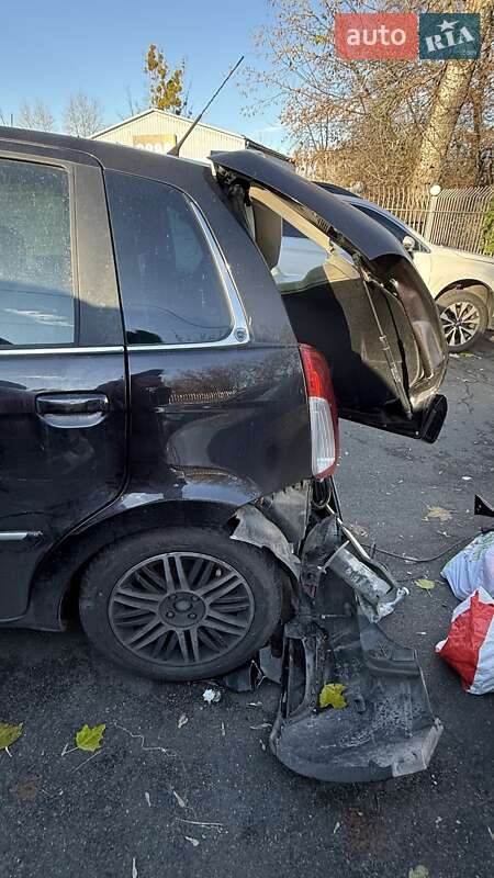 Мікровен Lancia Musa 2012 в Києві